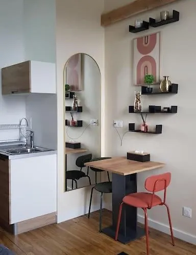 Petit Studio Magellan